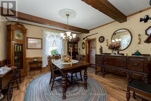 3 Simcoe Street, Caledon, ON - Indoor Photo Showing Dining Room