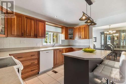 2597 North Campbell Road, Augusta, ON - Indoor Photo Showing Kitchen