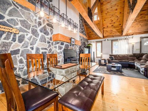 Dining room - 15 Ch. Des Bouleaux, Stoneham-Et-Tewkesbury, QC - Indoor With Fireplace