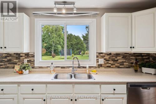 991 9Th Line W, Trent Hills (Campbellford), ON - Indoor Photo Showing Kitchen With Double Sink