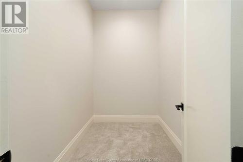 634 Lily Mac Boulevard, Windsor, ON - Indoor Photo Showing Bathroom