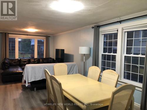 5189 Jepson Street, Niagara Falls, ON - Indoor Photo Showing Dining Room