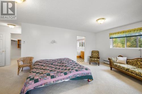 16155 Seymour Road, Crawford Bay, BC - Indoor Photo Showing Bedroom