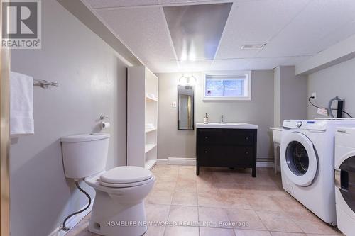 284 East 25Th Street, Hamilton (Eastmount), ON - Indoor Photo Showing Laundry Room