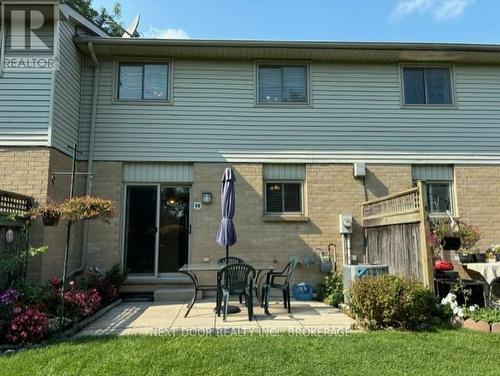 69 - 141 Condor Court, London, ON - Outdoor