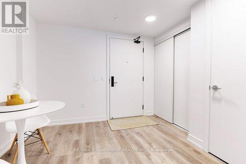 1111 - 1 Jarvis Street, Hamilton (Beasley), ON - Indoor Photo Showing Other Room