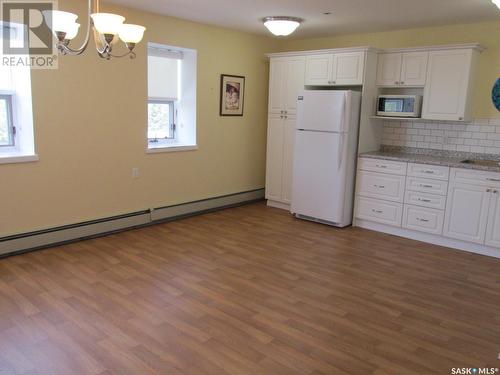 306 102 Manor Drive, Nipawin, SK - Indoor Photo Showing Kitchen