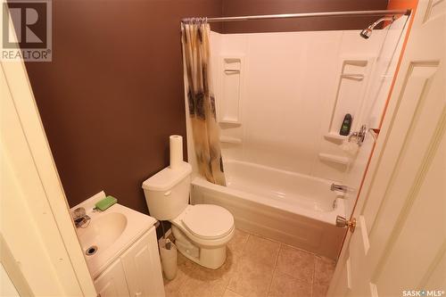 412 3Rd Avenue, Denare Beach, SK - Indoor Photo Showing Bathroom