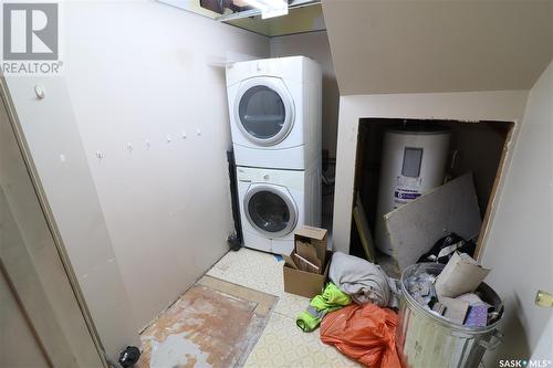 412 3Rd Avenue, Denare Beach, SK - Indoor Photo Showing Laundry Room