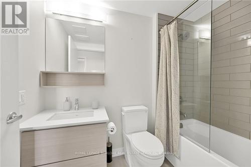 312 - 320 Plains Road E, Burlington (Lasalle), ON - Indoor Photo Showing Bathroom