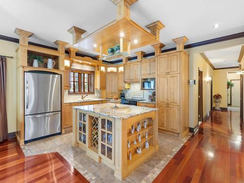 Kitchen - 1065 Boul. Du Bord-De-L'Eau, Salaberry-De-Valleyfield, QC - Indoor