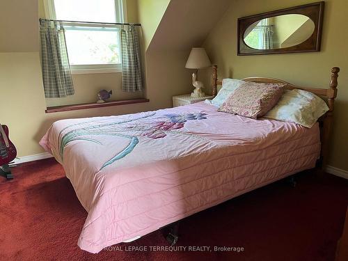 345 Hoskin Rd, Belleville, ON - Indoor Photo Showing Bedroom