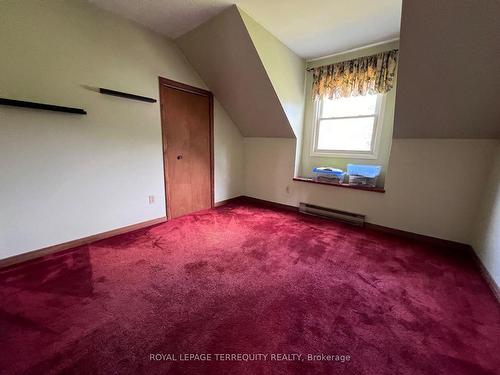 345 Hoskin Rd, Belleville, ON - Indoor Photo Showing Other Room