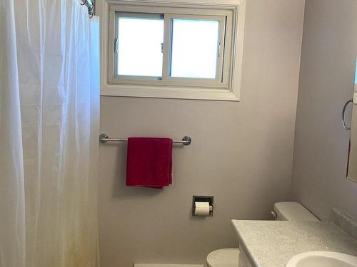 7 Jeffrey Dr, Quinte West, ON - Indoor Photo Showing Bathroom