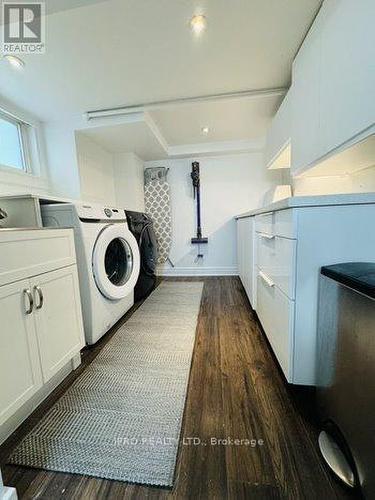 1115 Islington Avenue, Toronto (Stonegate-Queensway), ON - Indoor Photo Showing Laundry Room