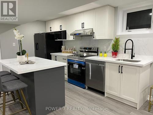 Bsmt - 28 John Smith Street, East Gwillimbury (Holland Landing), ON - Indoor Photo Showing Kitchen