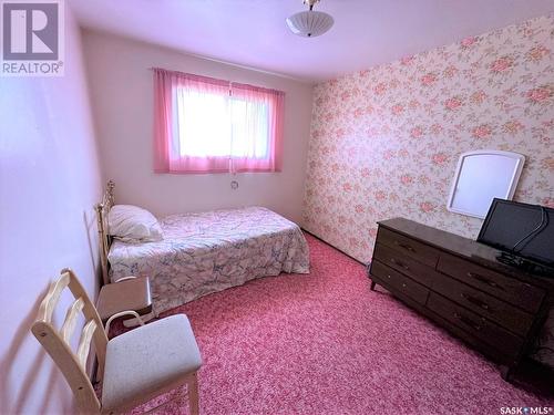 113 Prince Street, Hudson Bay, SK - Indoor Photo Showing Bedroom