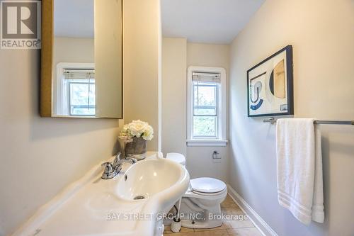 12 Craigmore Crescent, Toronto (Willowdale East), ON - Indoor Photo Showing Bathroom