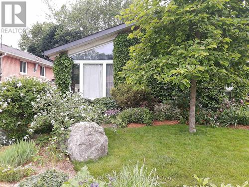 10 Rowallan Drive, Toronto (West Hill), ON - Outdoor