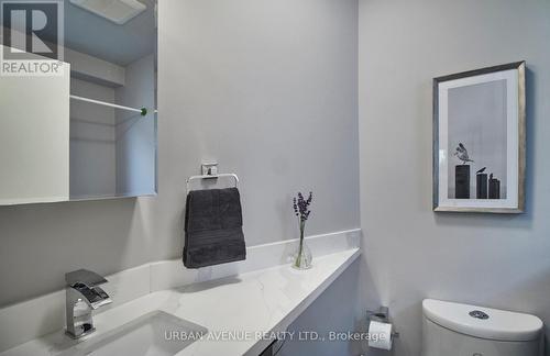 292 Withrow Avenue, Toronto, ON - Indoor Photo Showing Bathroom