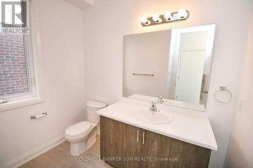 3 Gateway Drive, Barrie, ON - Indoor Photo Showing Bathroom