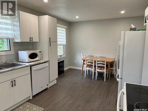 221 Main Street, Hudson Bay, SK - Indoor Photo Showing Kitchen