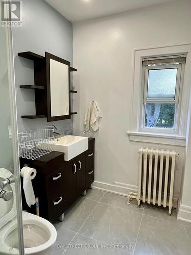 Ground - 20 Wales Avenue, Markham (Old Markham Village), ON - Indoor Photo Showing Bathroom