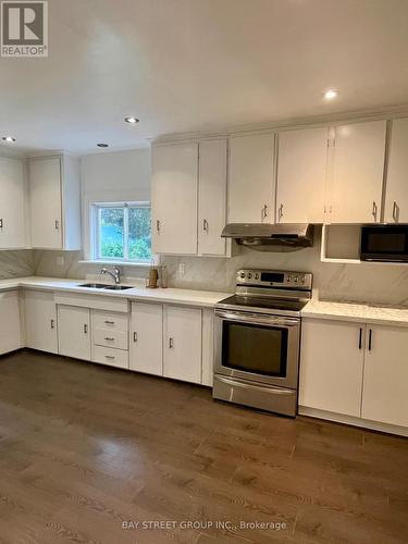 Ground - 20 Wales Avenue, Markham (Old Markham Village), ON - Indoor Photo Showing Kitchen