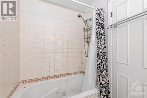 108 Banning Road, Kanata, ON - Indoor Photo Showing Bathroom