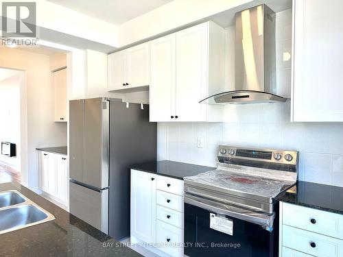 259 Tennant Circle, Vaughan, ON - Indoor Photo Showing Kitchen With Double Sink