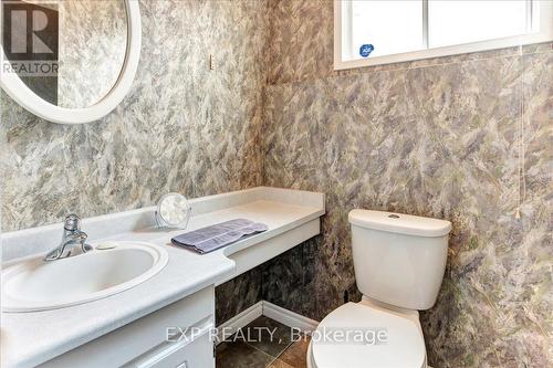 6 Osler Crescent, Collingwood, ON - Indoor Photo Showing Bathroom