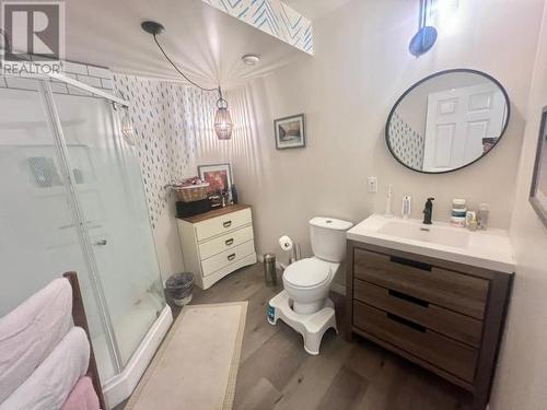 36-18 Azure Road, Whitehorse, YT - Indoor Photo Showing Bathroom