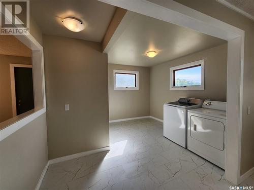 121 Mission Road, Grayson, SK - Indoor Photo Showing Laundry Room