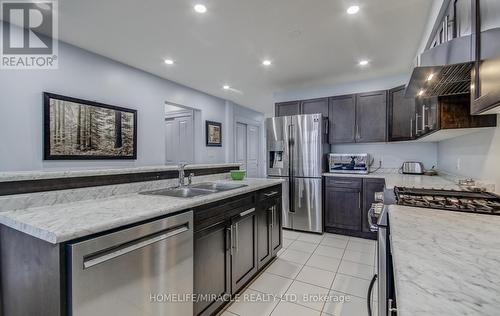 4444 Shuttleworth Drive, Niagara Falls, ON - Indoor Photo Showing Kitchen With Double Sink