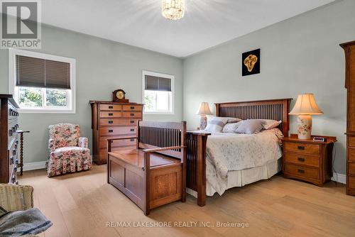 1584 Cahill Drive, Peterborough (Otonabee), ON - Indoor Photo Showing Bedroom