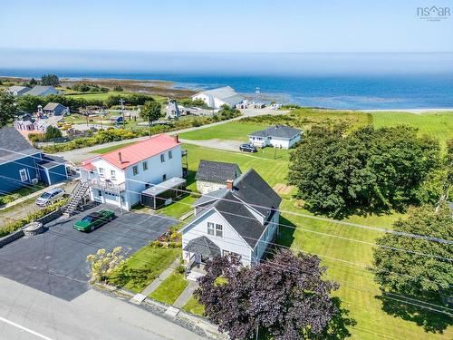 8157 Highway 1, Meteghan, NS 