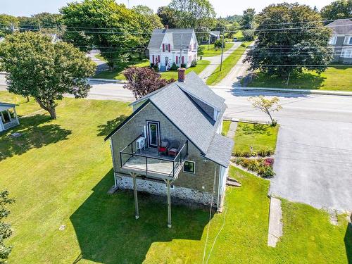 8157 Highway 1, Meteghan, NS 