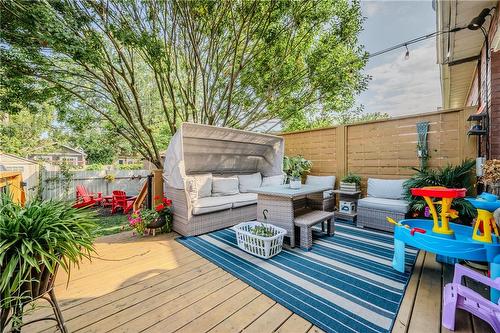 100 Crosthwaite Avenue N, Hamilton, ON - Outdoor With Deck Patio Veranda