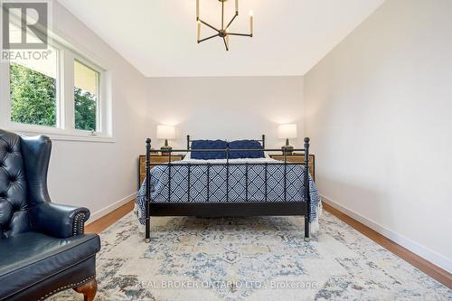 064232 County Rd 3, East Garafraxa, ON - Indoor Photo Showing Bedroom