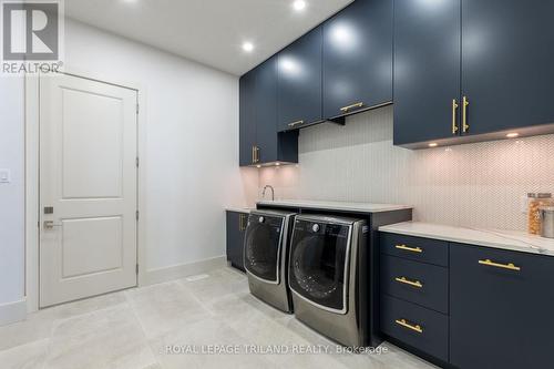 3478 Silverleaf Chase, London, ON - Indoor Photo Showing Laundry Room