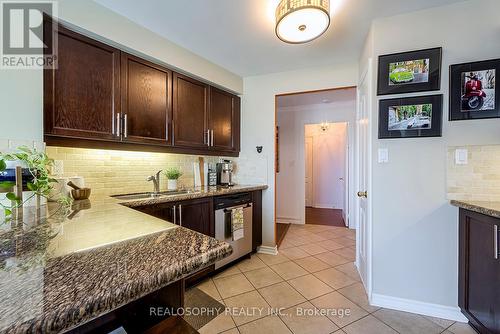 1618 - 2111 Lake Shore Boulevard W, Toronto (Mimico), ON - Indoor Photo Showing Kitchen