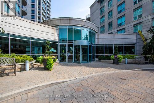 1618 - 2111 Lake Shore Boulevard W, Toronto (Mimico), ON - Outdoor