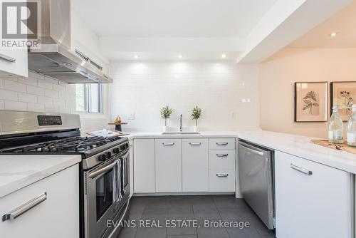 19 - 24 Reid Drive, Mississauga, ON - Indoor Photo Showing Kitchen