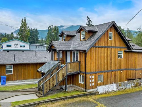 161 South Shore Rd, Lake Cowichan, BC 