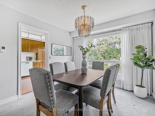 3 Heathcliffe Sq, Brampton, ON - Indoor Photo Showing Dining Room