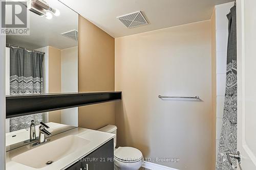 405 - 2885 Bayview Avenue, Toronto (Bayview Village), ON - Indoor Photo Showing Bathroom