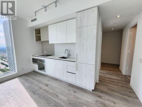 3602 - 7890 Jane Street, Vaughan (Vaughan Corporate Centre), ON - Indoor Photo Showing Kitchen