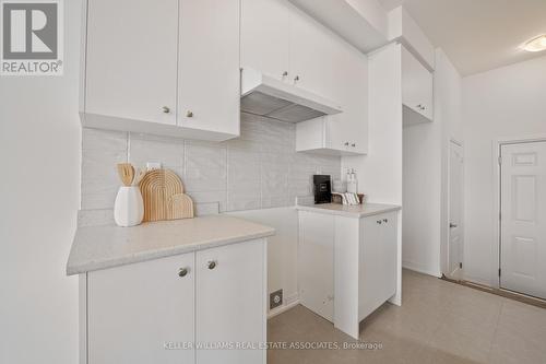 80 Selection Heights, Thorold (Allanburg/Thorold South), ON - Indoor Photo Showing Kitchen