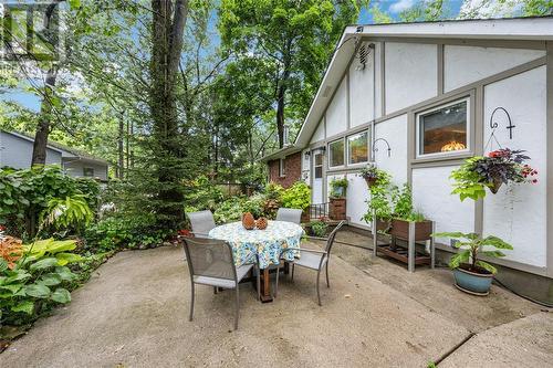 1931 Lakeshore Road, Sarnia, ON - Outdoor