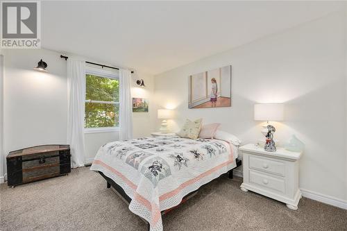 1931 Lakeshore Road, Sarnia, ON - Indoor Photo Showing Bedroom